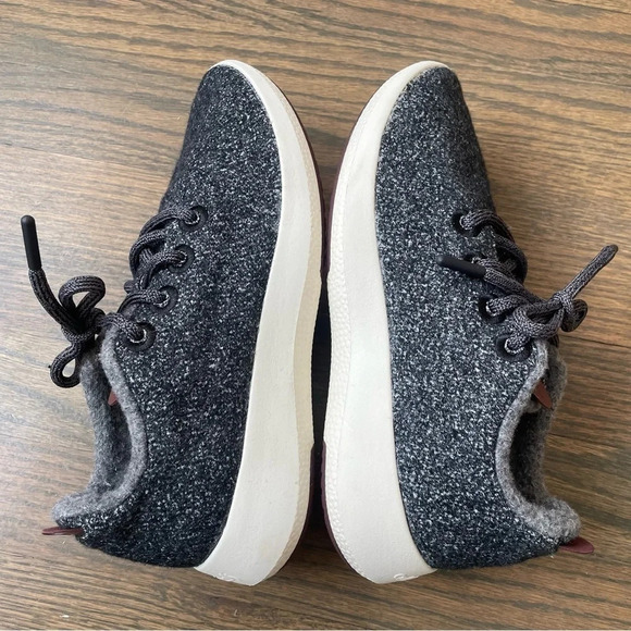 Allbirds Women's Wool Runner LIMITED EDITION:
Natural Grey (Cream Sole) - Picture 6 of 14